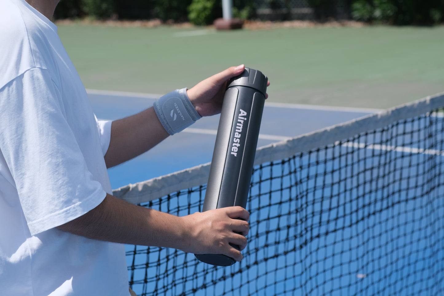 $1 Lock Tennis Airmaster
