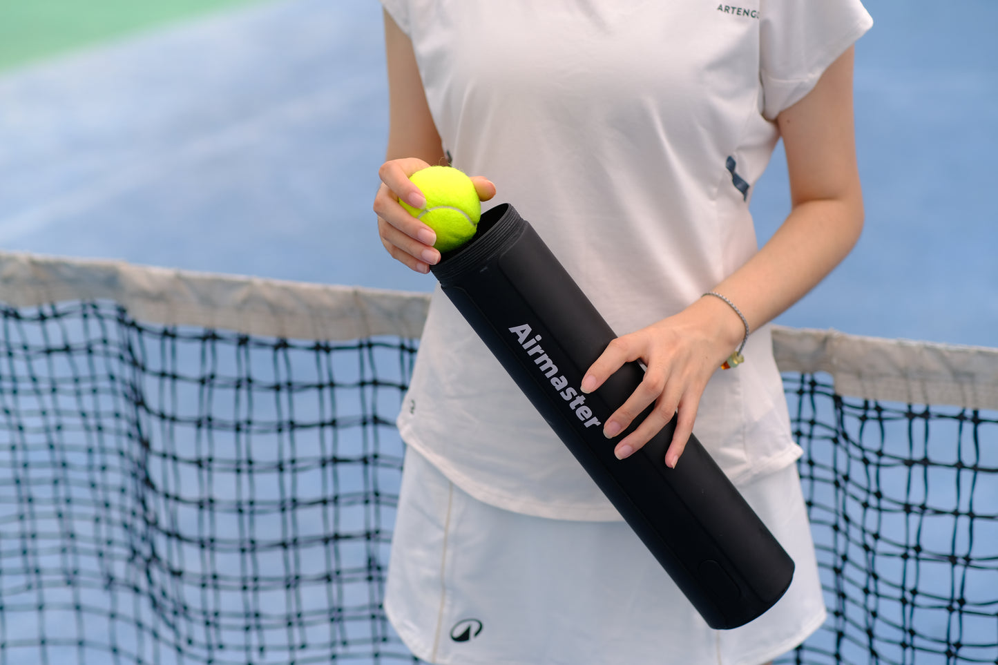 $1 Lock Tennis Airmaster